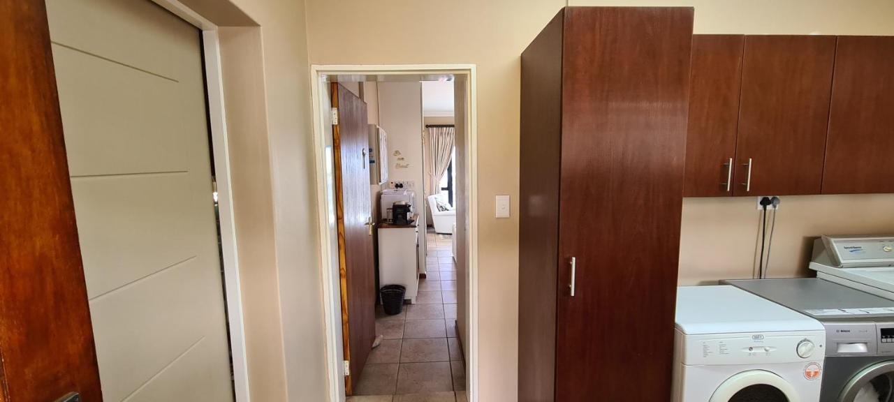 Mountain View Guesthouse Vanrhynsdorp Extérieur photo
