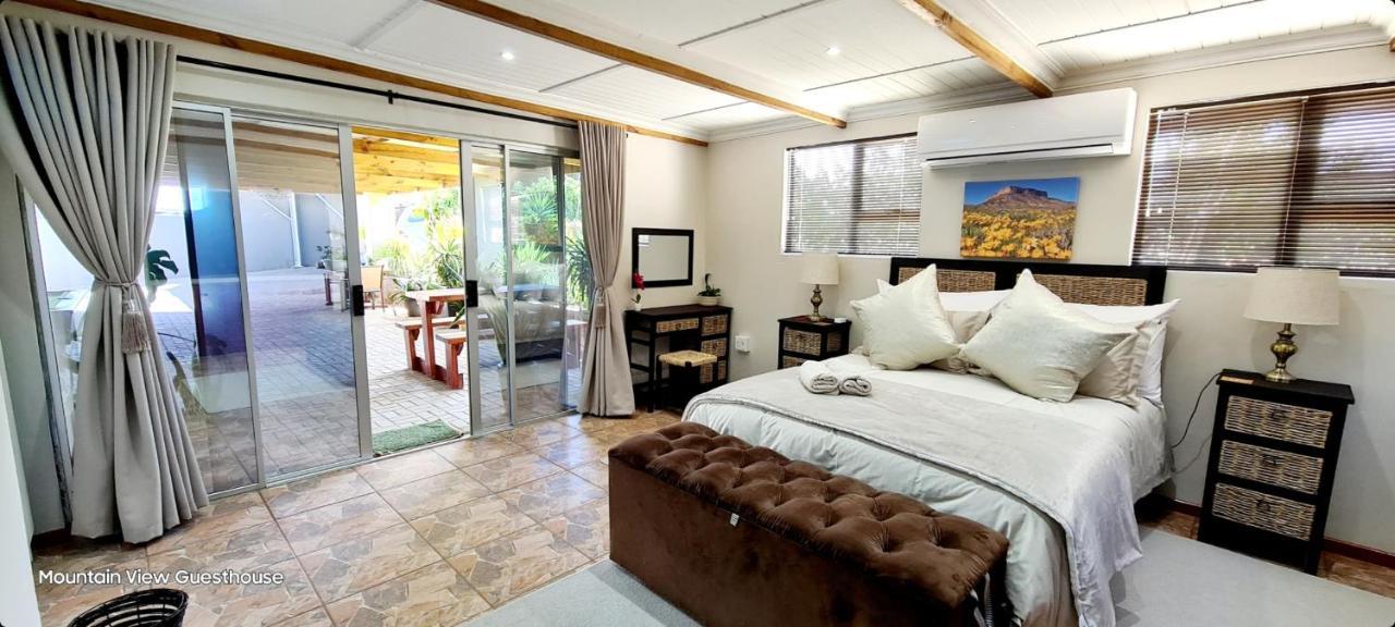 Mountain View Guesthouse Vanrhynsdorp Extérieur photo