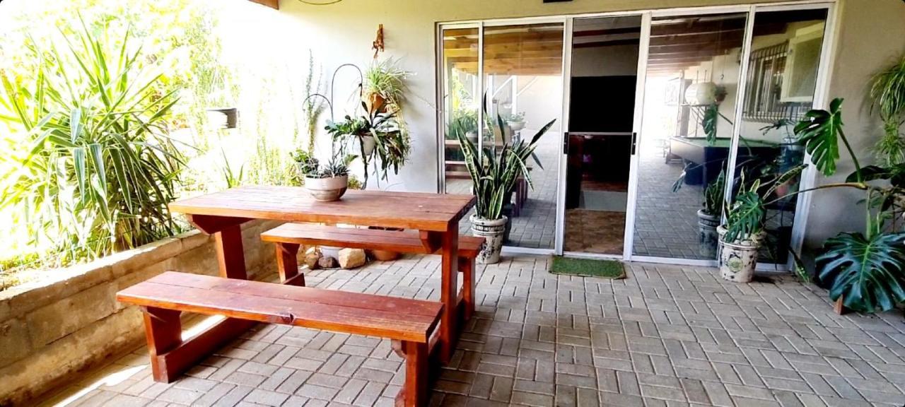 Mountain View Guesthouse Vanrhynsdorp Extérieur photo