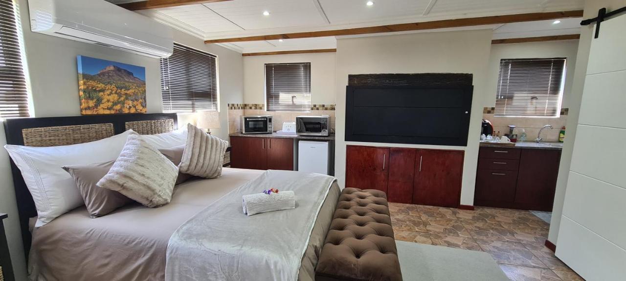 Mountain View Guesthouse Vanrhynsdorp Extérieur photo