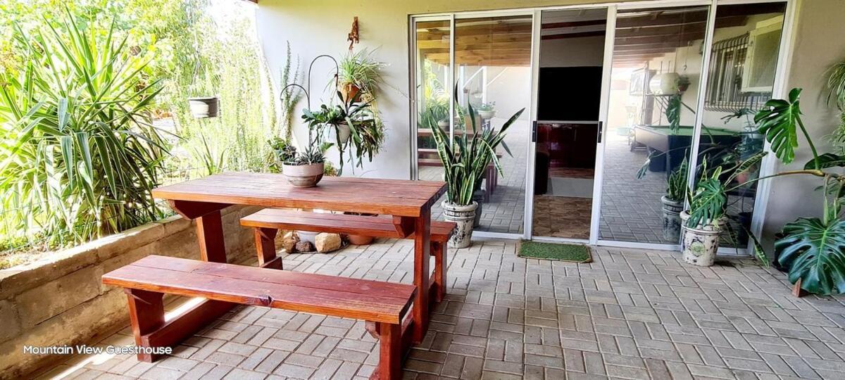 Mountain View Guesthouse Vanrhynsdorp Extérieur photo